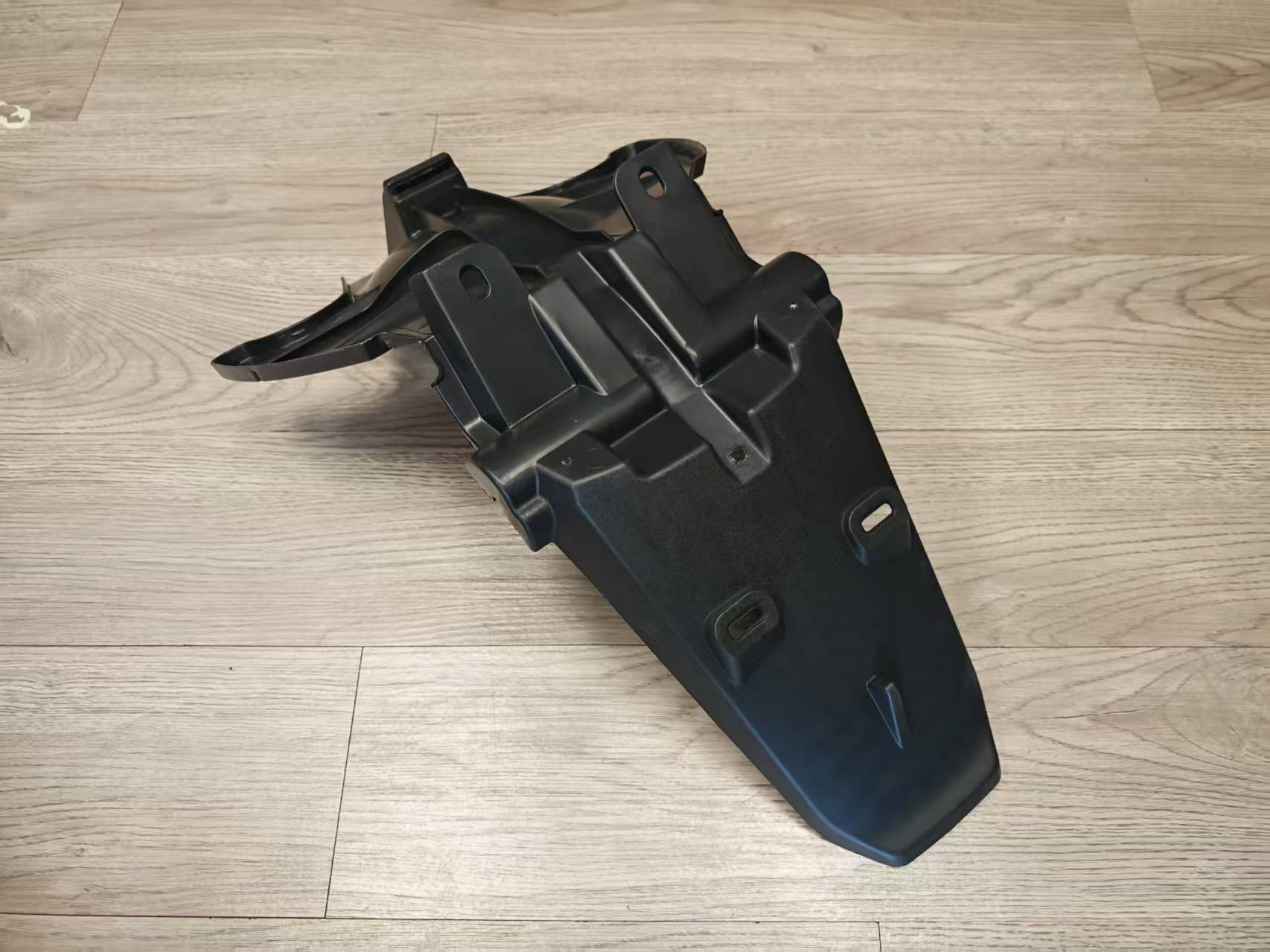 1316 Inner PP Lion G1 Mudguard Belakang Bawah - Image 1